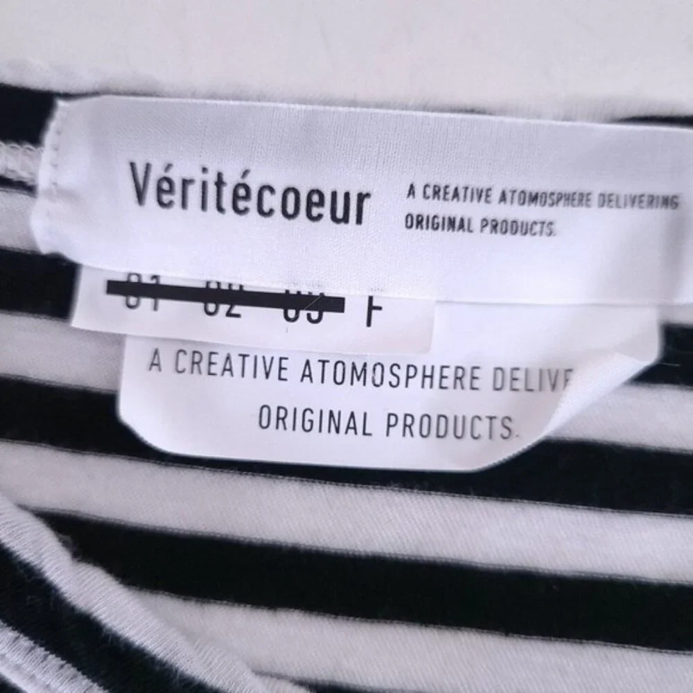 Veritecoeur Womens Black White Striped Long Sleeve Shirt - One Size